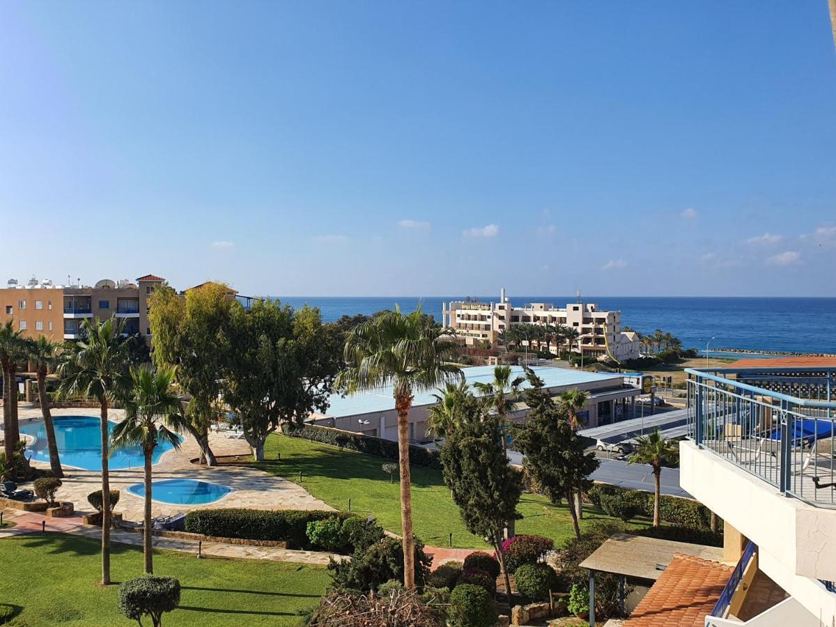 Kings Palace 304 Apartment Пафос Екстериор снимка